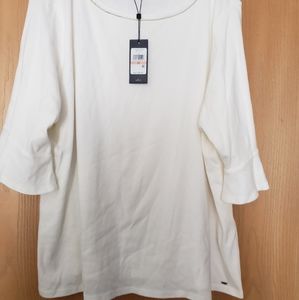 Womens 2x cream shirt with gold accent at neckline.